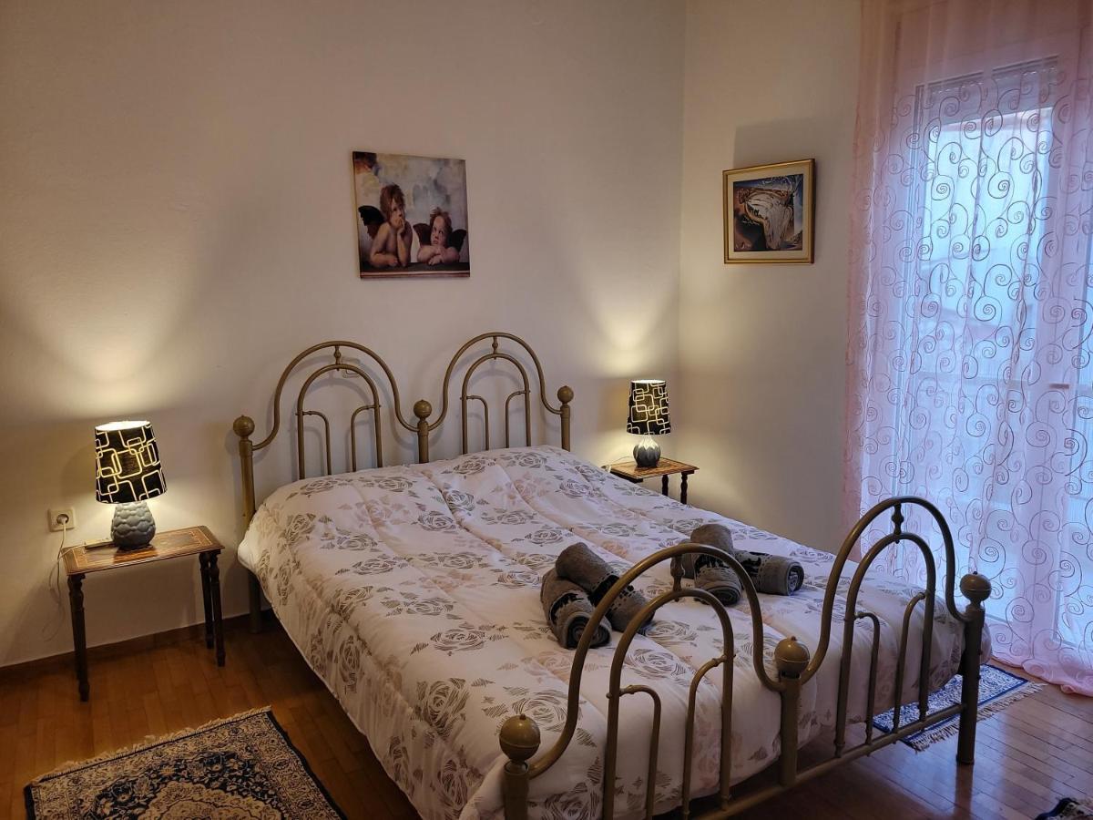 City Center Apartment Arta Luaran gambar